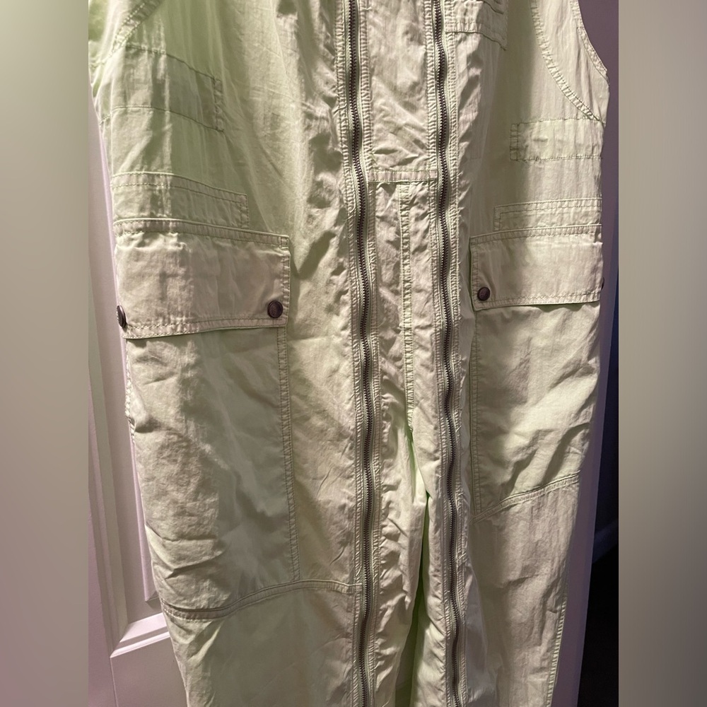 Retro Neon Green Jumpsuit with zippers NWT - Picture 4 of 5